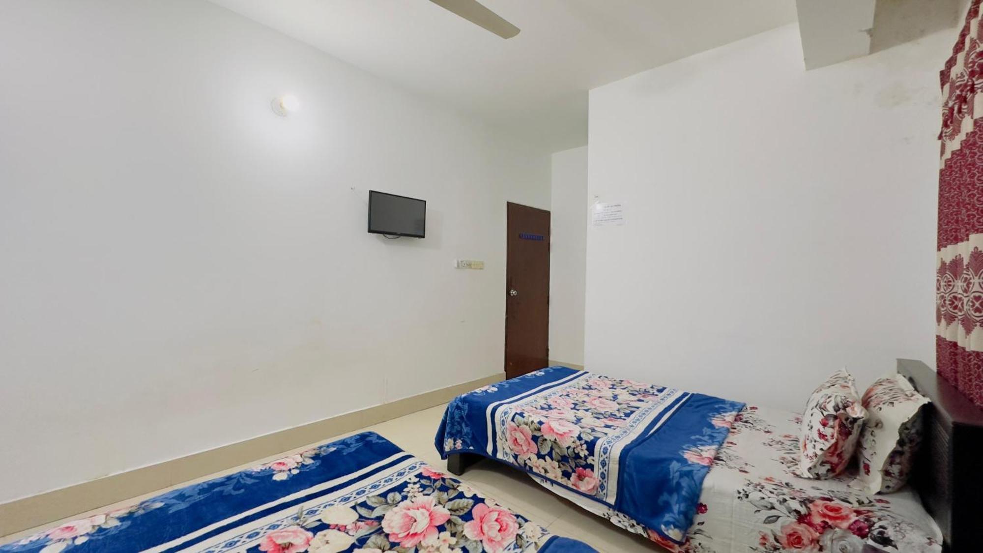 Mohammadia Restaurant & Guest House Near United Hospital Dhaka Esterno foto